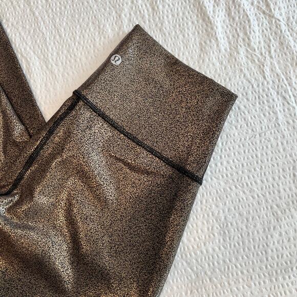 Lululemon Wunder under foil copper crop 6 women - Picture 2 of 7